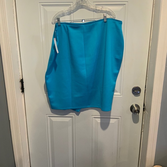 Bodycon Skirt - Picture 1 of 6
